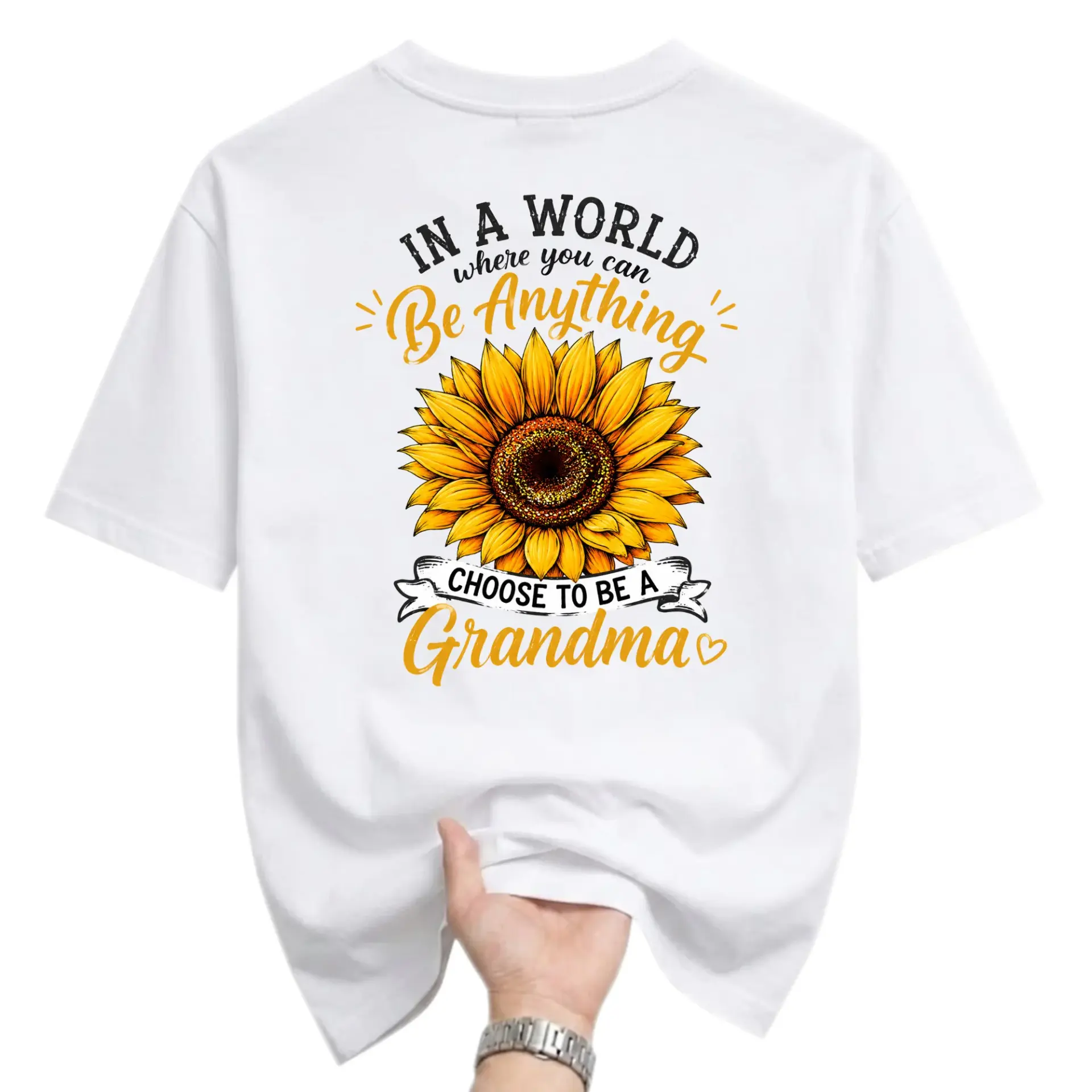 T-shirt in a World Where You Anything Choose to Be a Grandma Sunflower