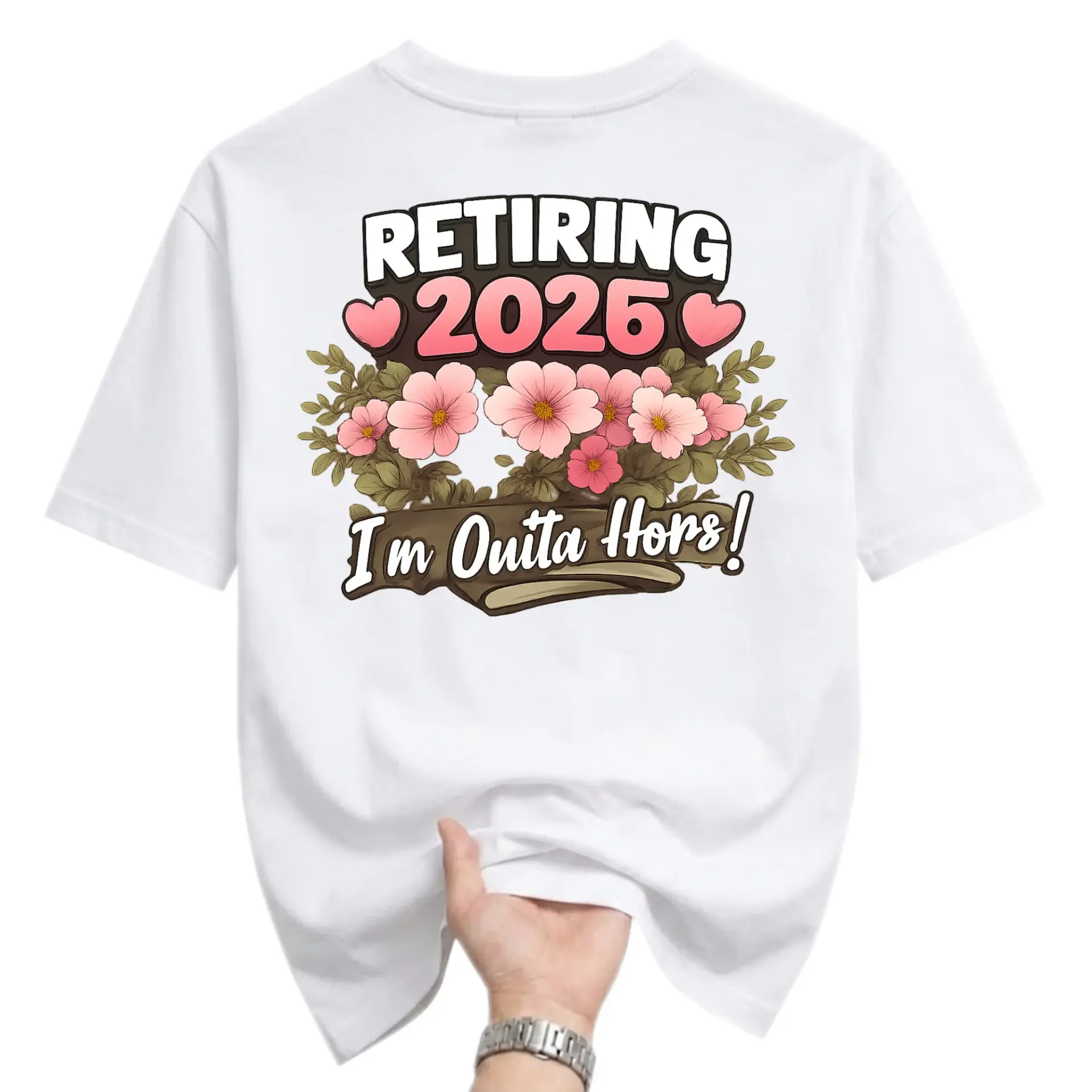 Funny Shirt Retiring 2025 Im Outa Hors Graphic Tee Unisex Casual Apparel for Retirement Celebration and Everyday Wear