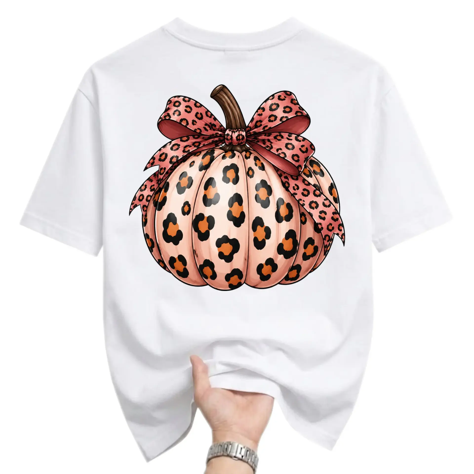 Graphic Tee Unisex Crew Neck T-Shirt Featuring a Pumpkin with Animal Print Bow Design for Seasonal Casual Everyday Wear